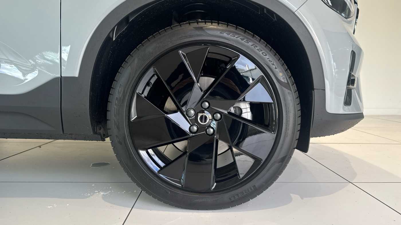 Used Volvo XC40 2025 for sale - 77778984: Photo 11