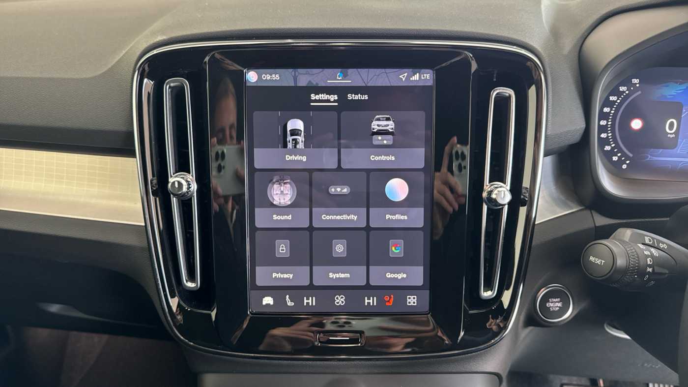 Used Volvo XC40 2025 for sale - 77778984: Photo 17