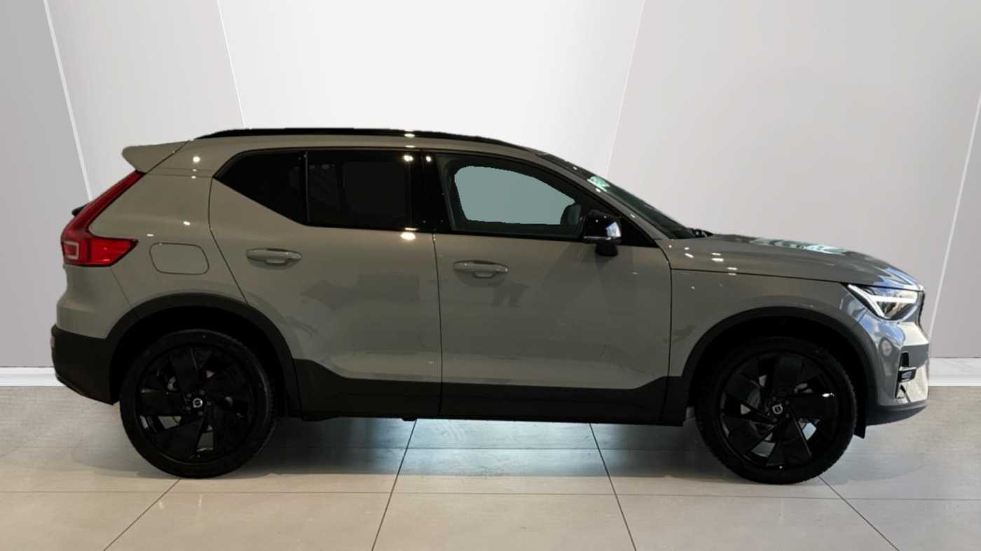 Used Volvo XC40 2025 for sale - 77778984: Photo 3