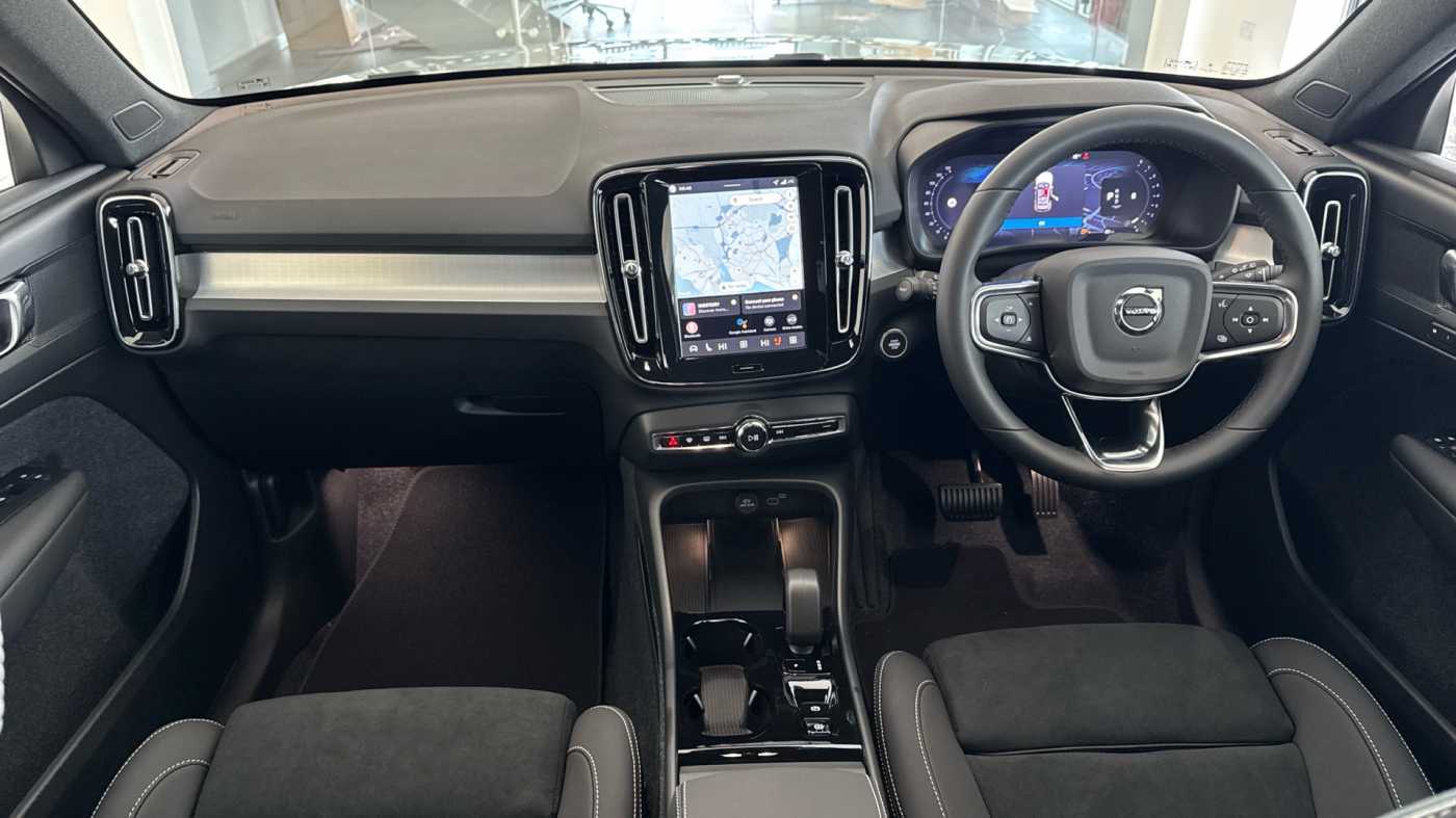 Used Volvo XC40 2025 for sale - 77778984: Photo 6