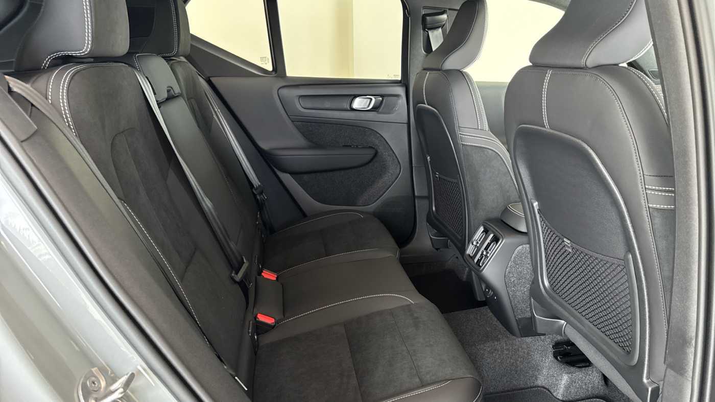 Used Volvo XC40 2025 for sale - 77778984: Photo 8