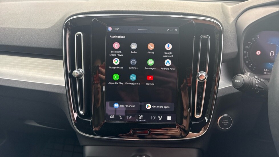 Used Volvo XC40 2023 for sale - 78209722: Photo 12