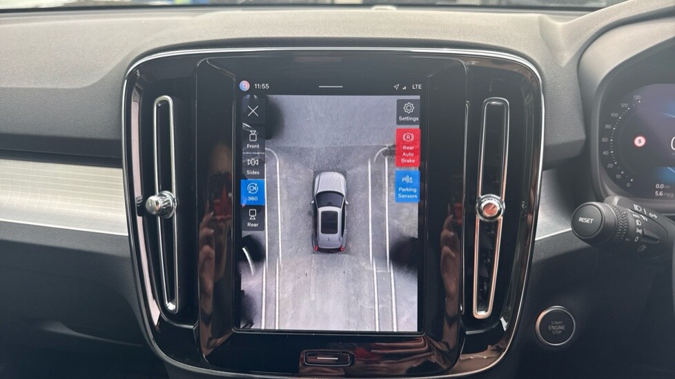 Used Volvo XC40 2023 for sale - 78209722: Photo 17