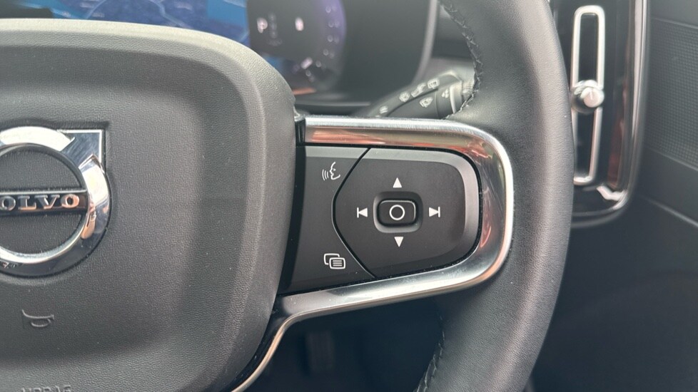 Used Volvo XC40 2023 for sale - 78209722: Photo 20