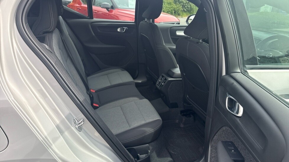 Used Volvo XC40 2023 for sale - 78209722: Photo 6