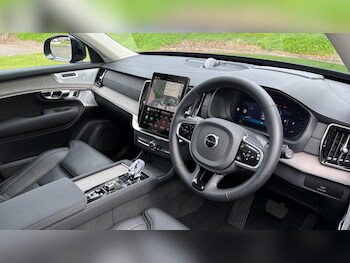 Used Volvo XC90 2025 for sale - 78259105: Photo