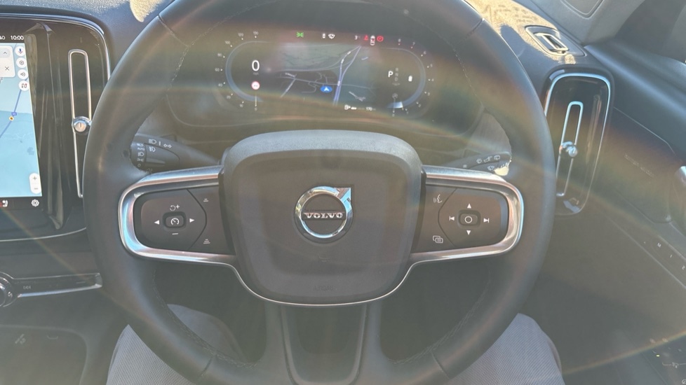 Used Volvo XC40 2024 for sale - 77157746: Photo 10