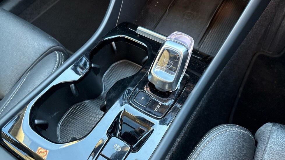 Used Volvo XC40 2024 for sale - 77157746: Photo 25