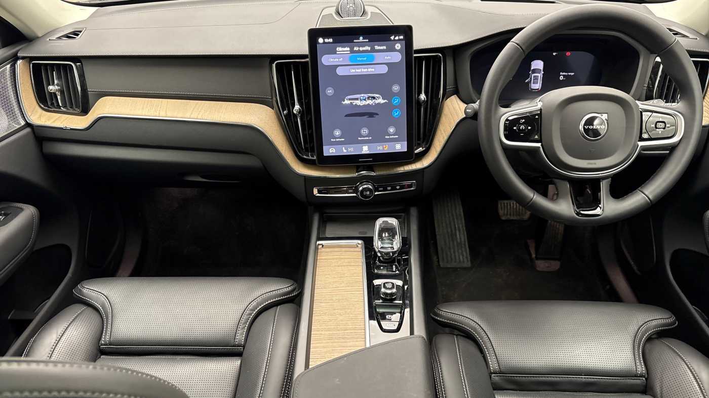 Used Volvo XC60 2025 for sale - 78139296: Photo 10