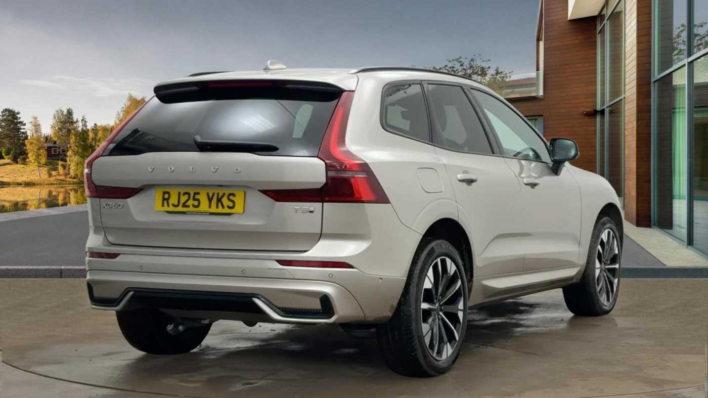 Used Volvo XC60 2025 for sale - 78139296: Photo 3