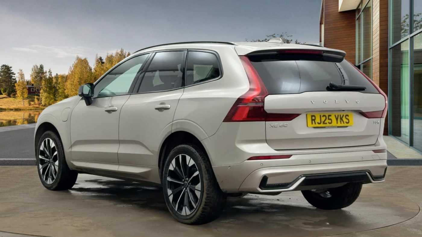 Used Volvo XC60 2025 for sale - 78139296: Photo 5