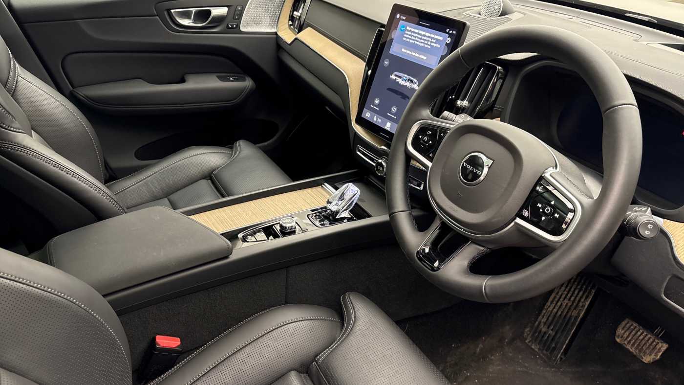 Used Volvo XC60 2025 for sale - 78139296: Photo 9