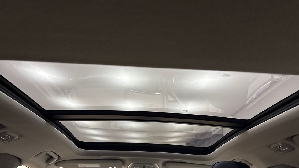 Used Volvo XC40 2025 for sale - 78209728: Photo 11