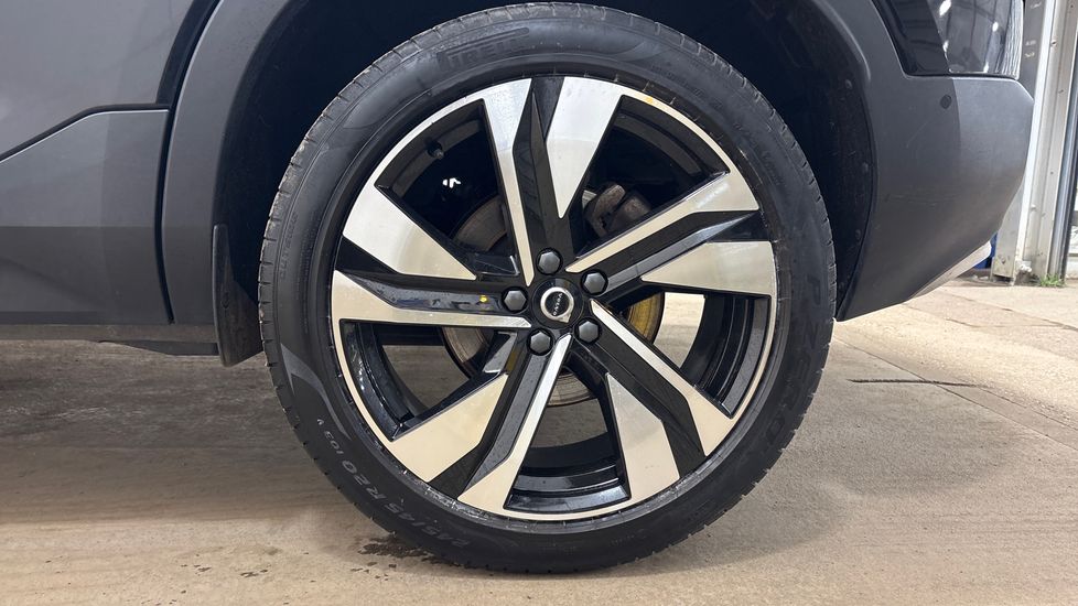 Used Volvo XC40 2025 for sale - 78209728: Photo 4