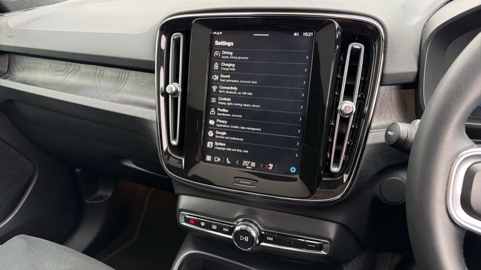 Used Volvo C40 2023 for sale - 77826400: Photo 16