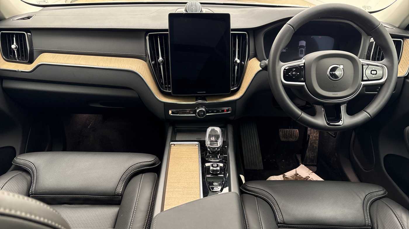 Used Volvo XC60 2025 for sale - 78145575: Photo 10