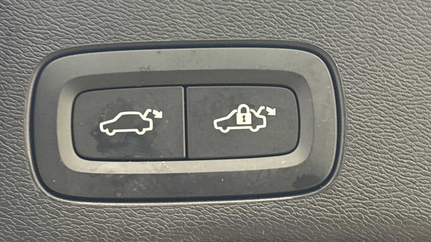 Used Volvo XC60 2025 for sale - 78145575: Photo 19