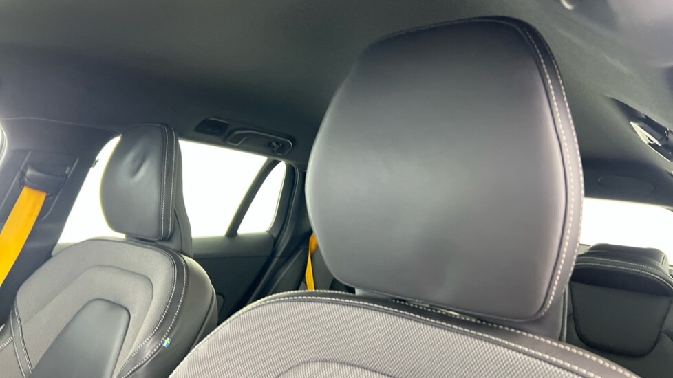 Used Volvo V60 2021 for sale - 77555231: Photo 11