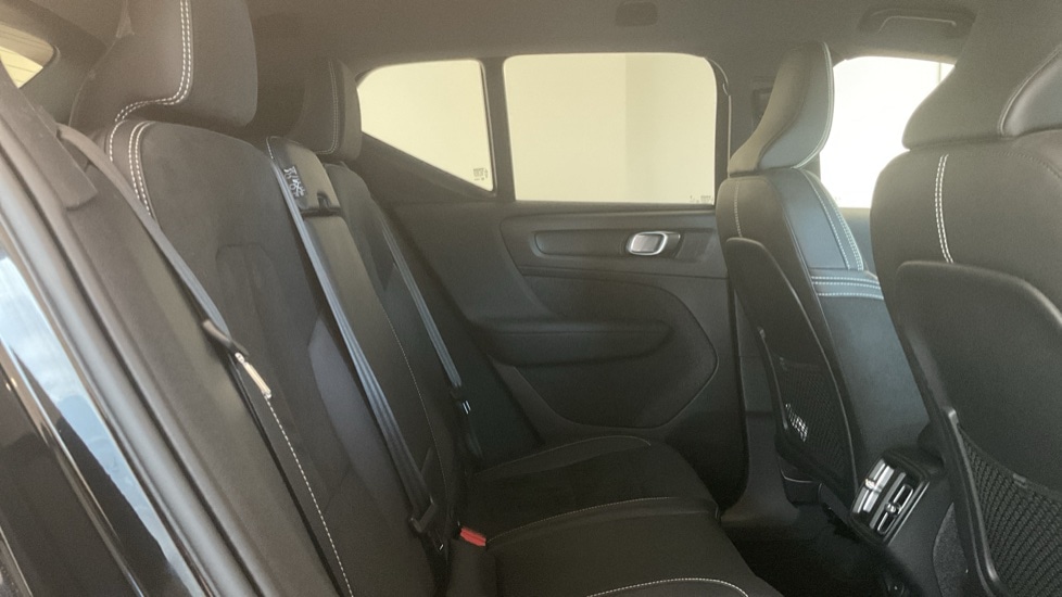 Used Volvo XC40 2021 for sale - 76807368: Photo 6