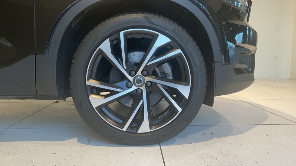 Used Volvo XC40 2021 for sale - 76807368: Photo 9