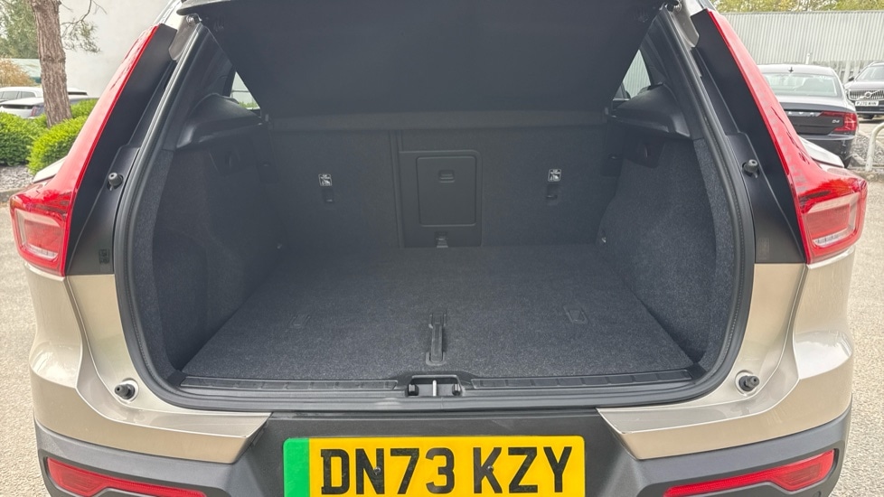 Used Volvo XC40 2023 for sale - 78213067: Photo 13