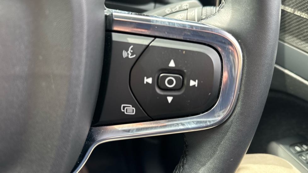 Used Volvo XC40 2023 for sale - 78213067: Photo 19