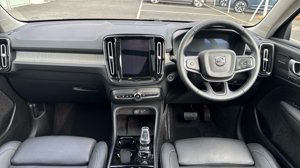 Used Volvo XC40 2025 for sale - 77721526: Photo 5