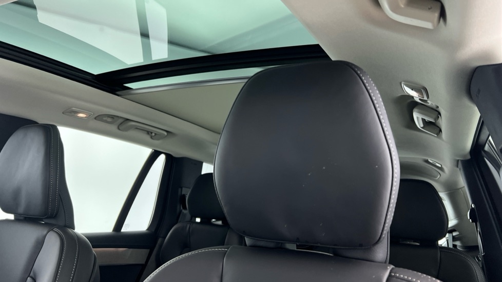 Used Volvo XC90 2025 for sale - 78004913: Photo 11