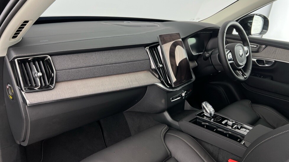 Used Volvo XC90 2025 for sale - 78004913: Photo 6