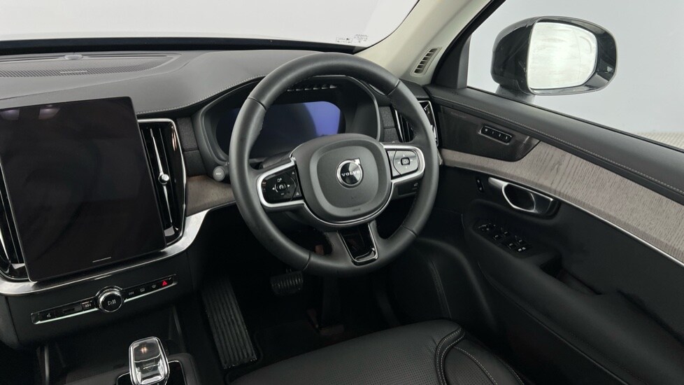 Used Volvo XC90 2025 for sale - 78004913: Photo 8