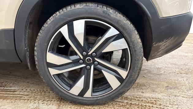 Used Volvo XC40 2025 for sale - 77778989: Photo 4