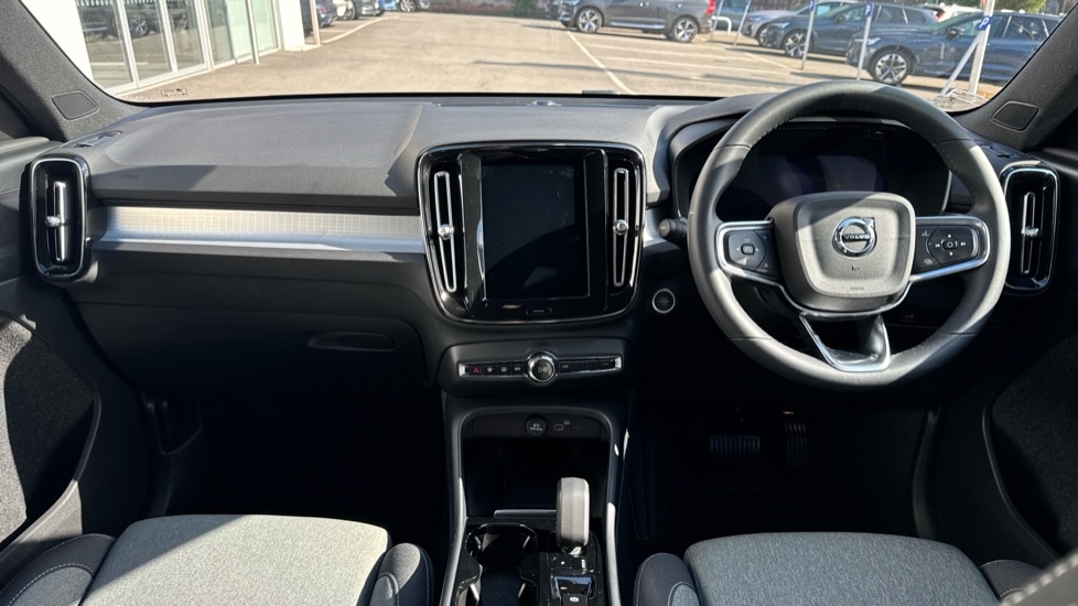 Used Volvo XC40 2023 for sale - 77901501: Photo 5