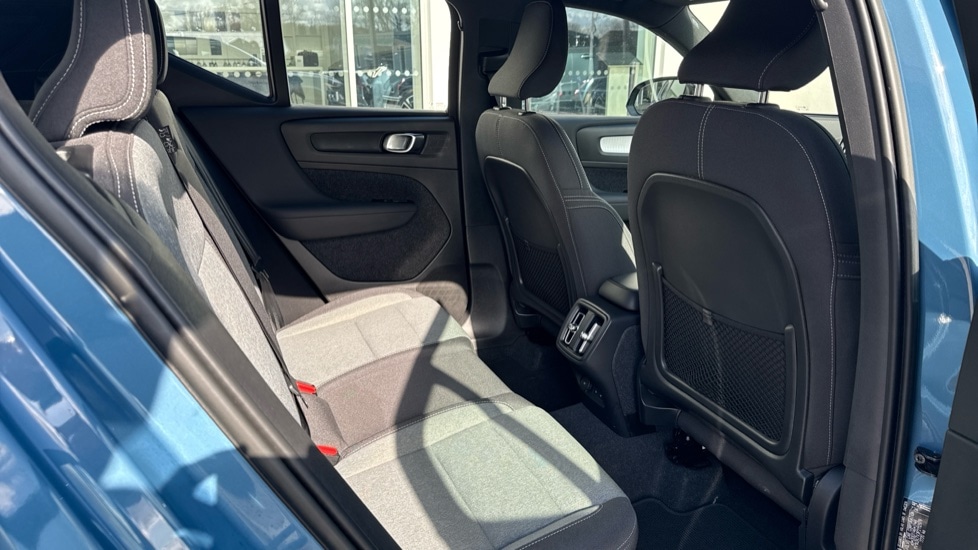 Used Volvo XC40 2023 for sale - 77901501: Photo 6