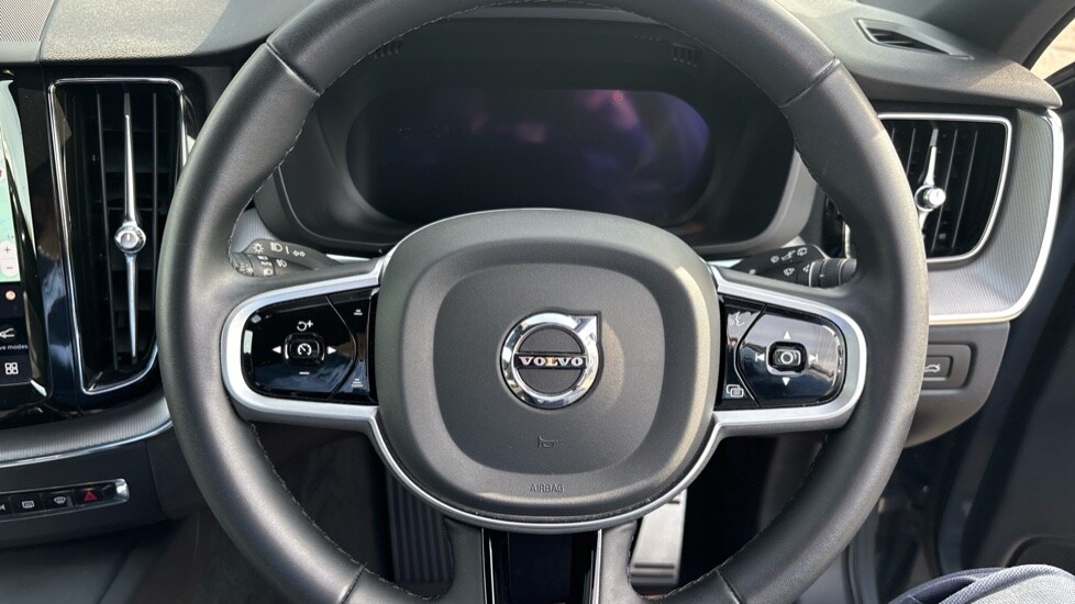 Used Volvo XC60 2022 for sale - 78209744: Photo 10