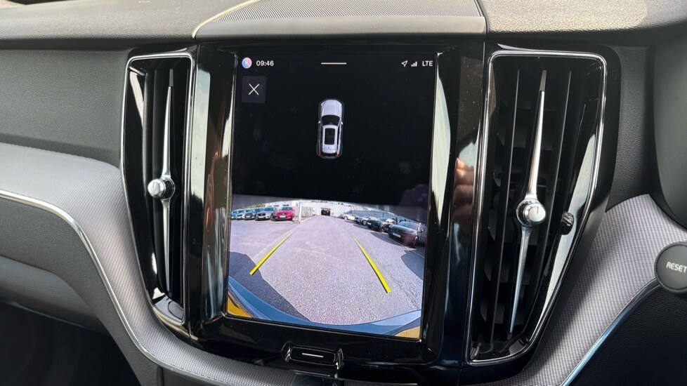 Used Volvo XC60 2022 for sale - 78209744: Photo 18