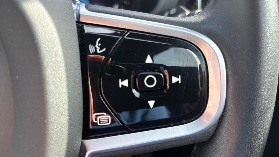 Used Volvo XC60 2022 for sale - 78209744: Photo 21