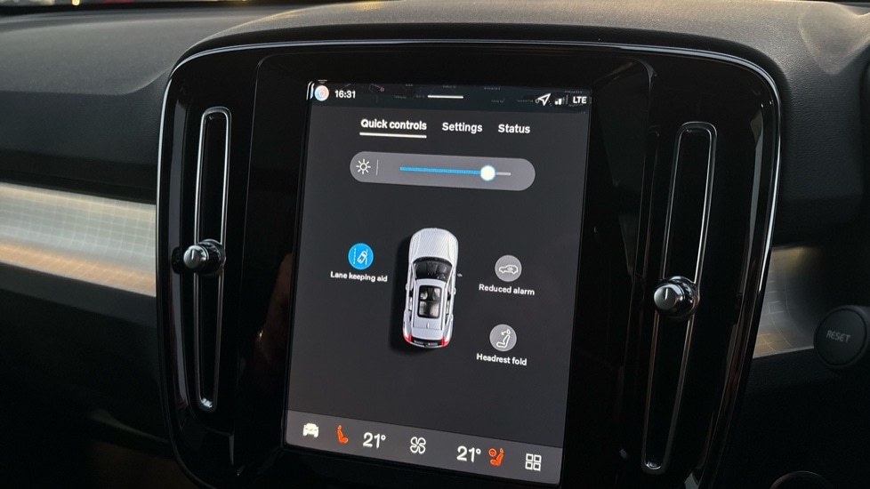 Used Volvo XC40 2025 for sale - 77151946: Photo 16