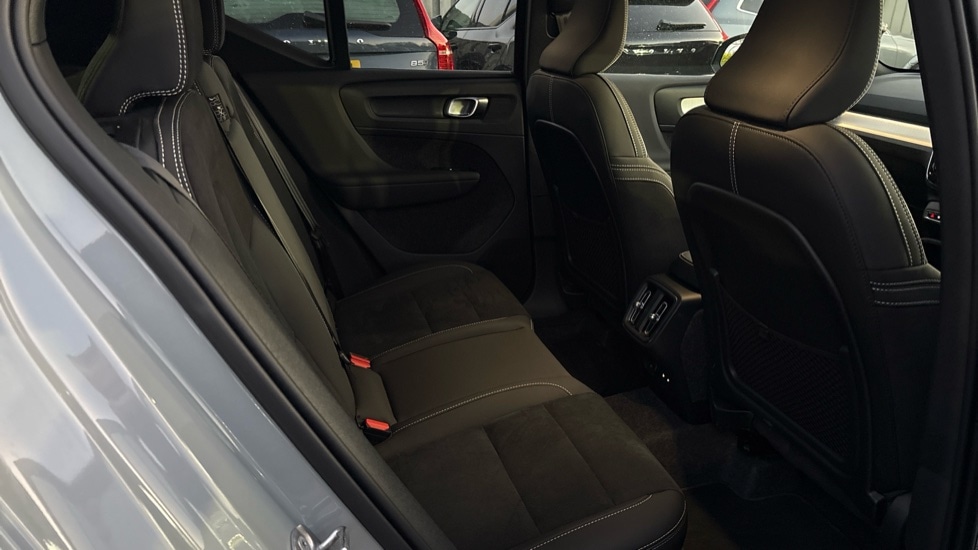 Used Volvo XC40 2025 for sale - 77151946: Photo 6