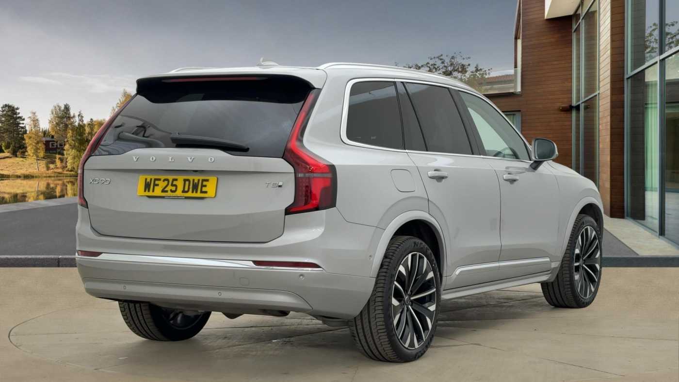 Used Volvo XC90 2025 for sale - 76679249: Photo 3