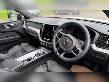 Used Volvo XC60 2022 for sale - 78223418: Photo