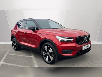Volvo - XC40