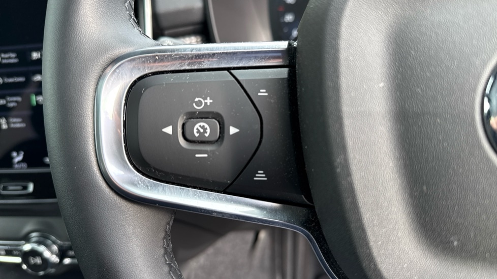 Used Volvo XC40 2021 for sale - 76722655: Photo 20