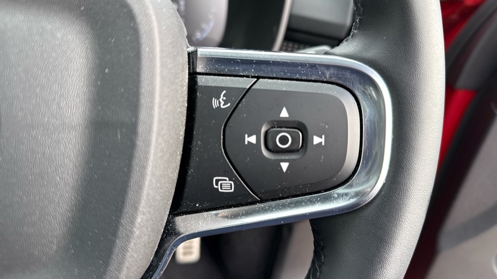 Used Volvo XC40 2021 for sale - 76722655: Photo 21