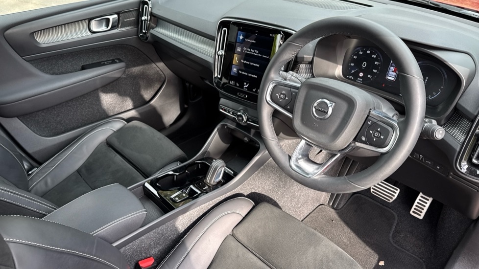 Used Volvo XC40 2021 for sale - 76722655: Photo 4