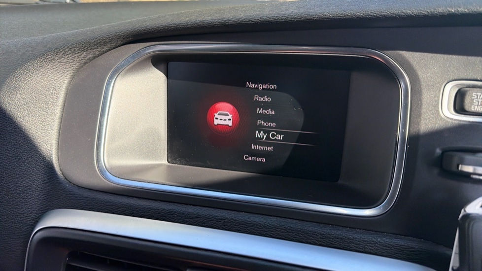 Used Volvo V40 2018 for sale - 78198639: Photo 16