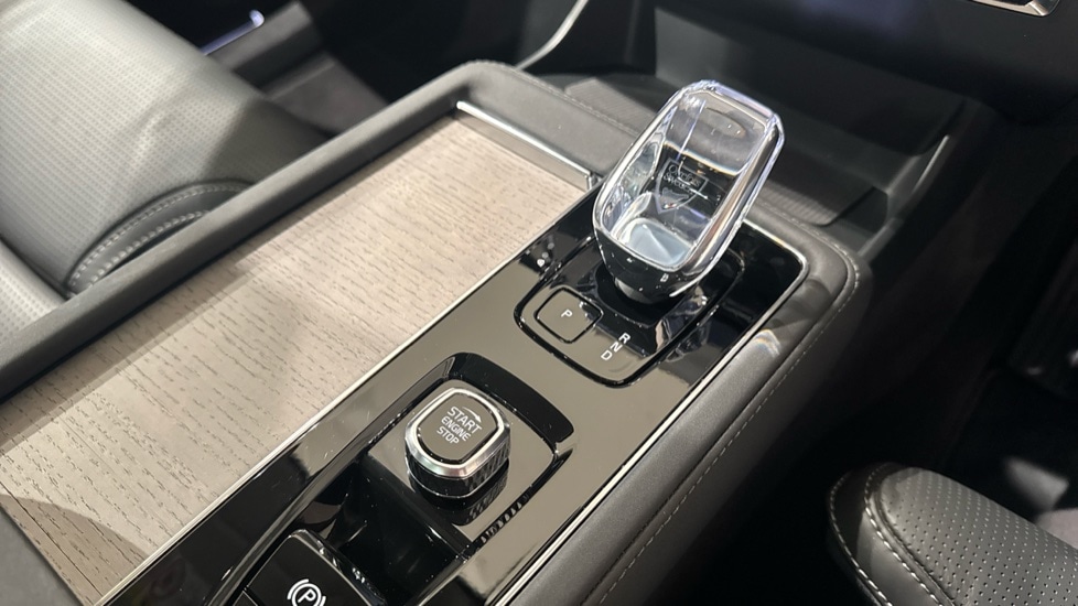 Used Volvo XC90 2025 for sale - 77303875: Photo 25