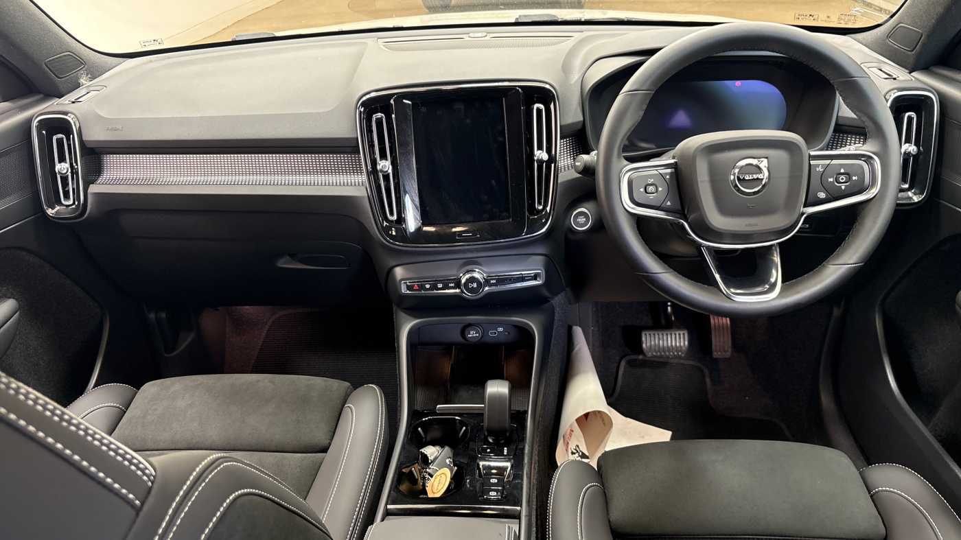 Used Volvo XC40 2024 for sale - 76677078: Photo 10