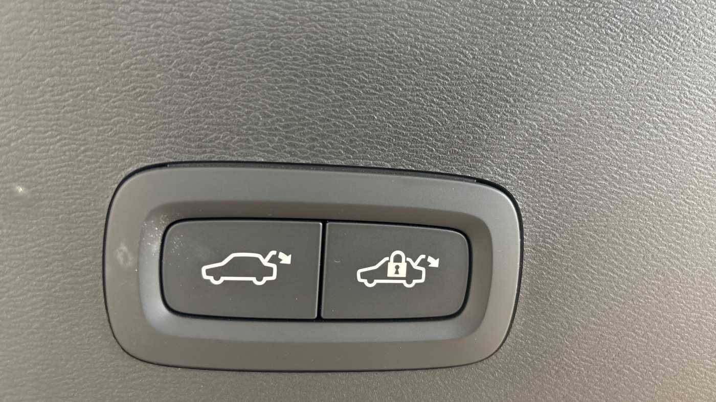 Used Volvo XC40 2024 for sale - 76677078: Photo 18