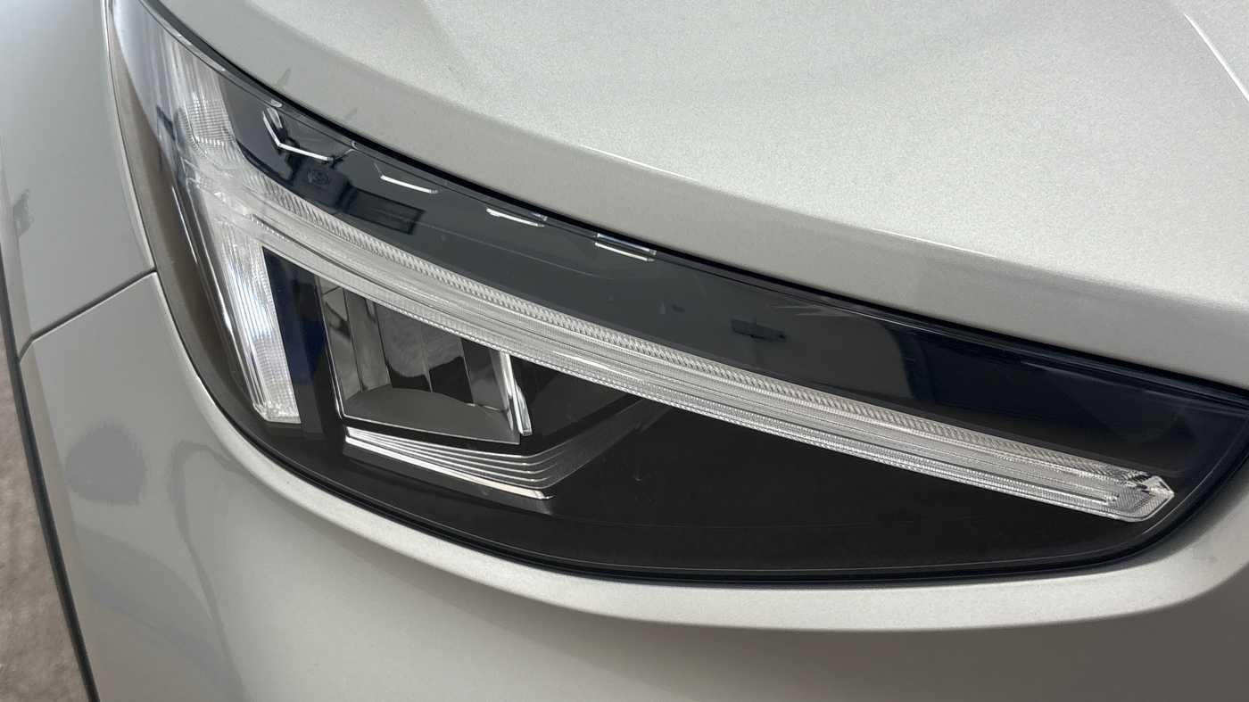 Used Volvo XC40 2024 for sale - 76677078: Photo 21