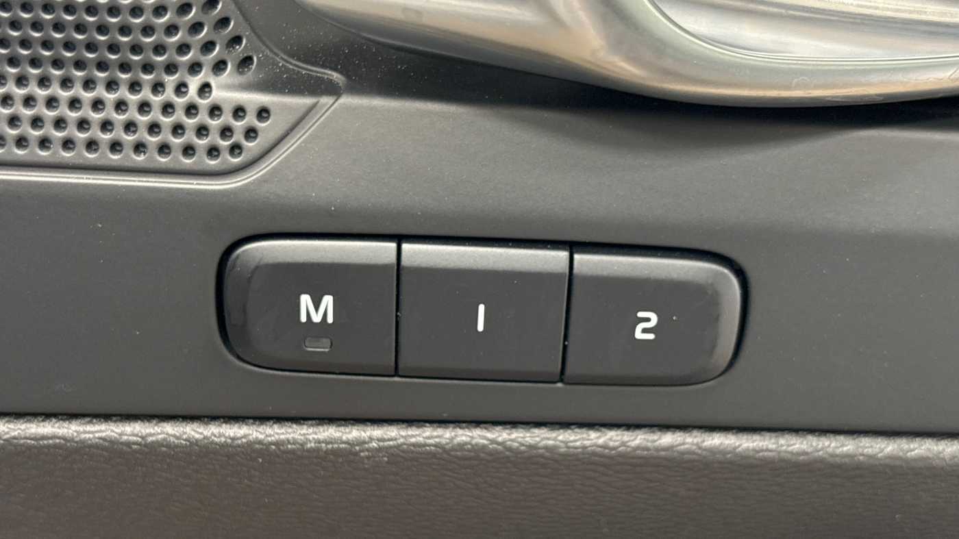 Used Volvo XC40 2024 for sale - 76677078: Photo 25